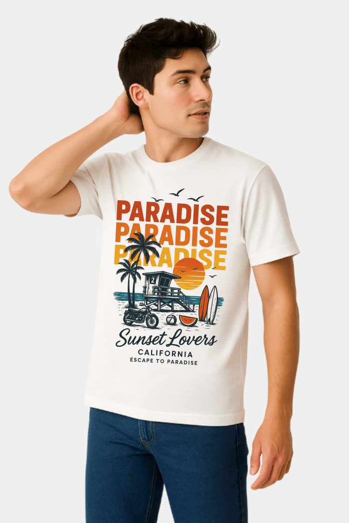 Người mẫu mặc áo thun Sunset Paradise 1